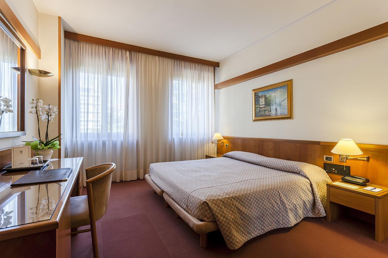 Hotel Villa Ottoboni Pordenone Eksteriør bilde